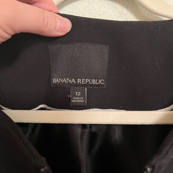 Banana Republic Black Bubble Sleeve Zippered Jacket Size 12 - Picture 2 of 4